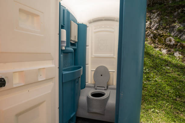 Best Porta potty rental near me  in Steele, AL